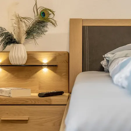 Apartament Haus Jenewein *